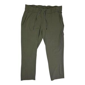 Lululemon Size 6 Olive Green On The Fly Crop Pull-On Pants